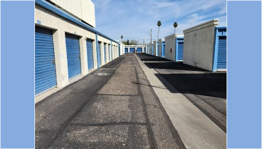 Drive Up Storage Units in Peoria AZ